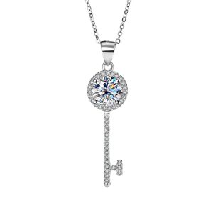 s925 sterling silver women's classic Moissanite key necklace