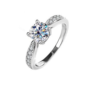S925 sterling silver four-claw micro-set moissanite ring