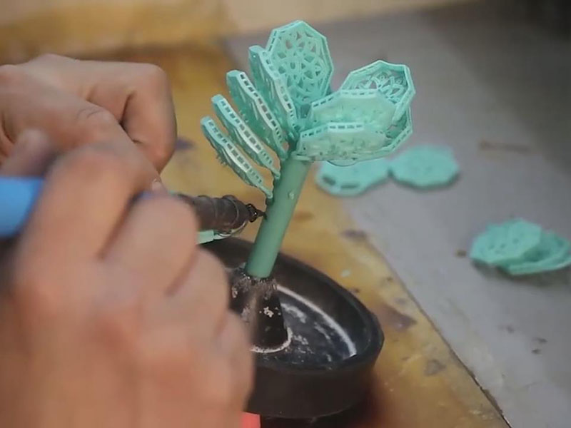 Moissanite Ring Production